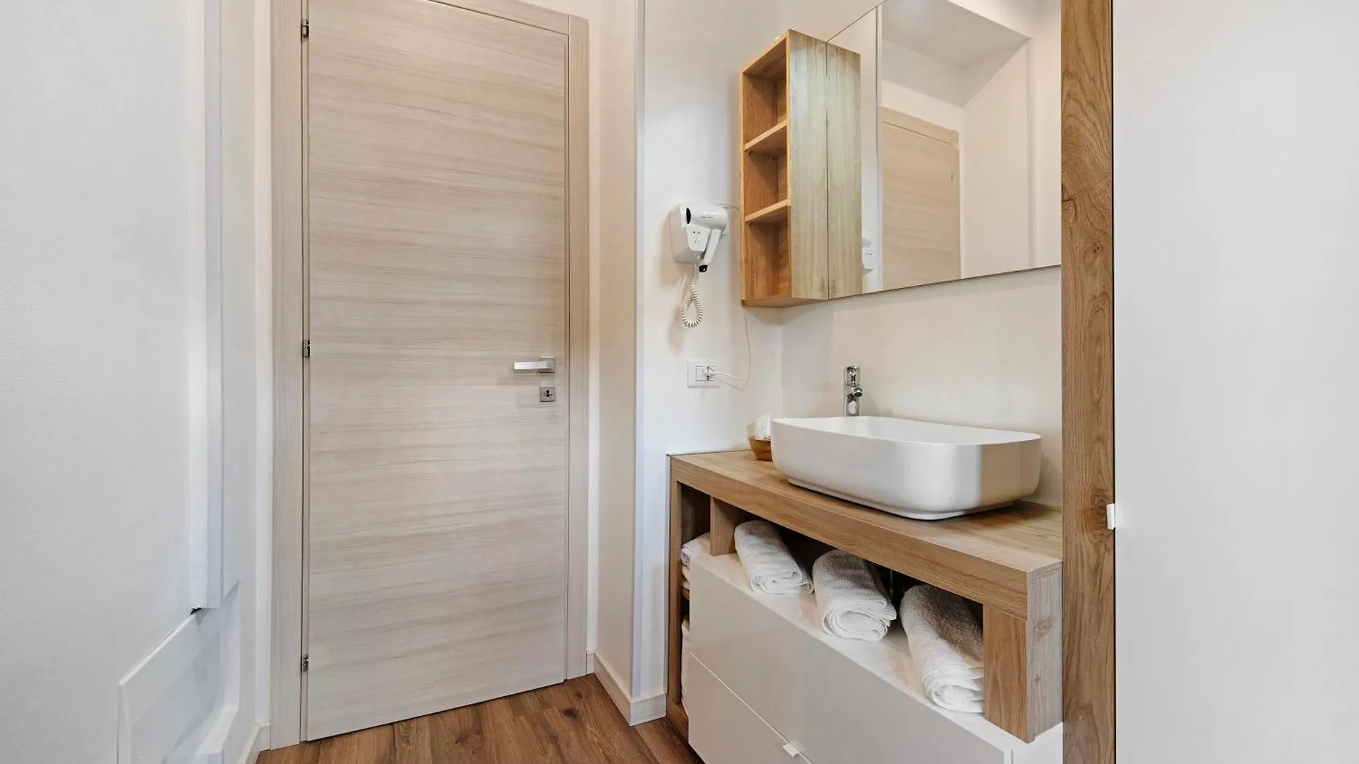 Affittacamere Ke Vita Rooms Salo Soprazocco