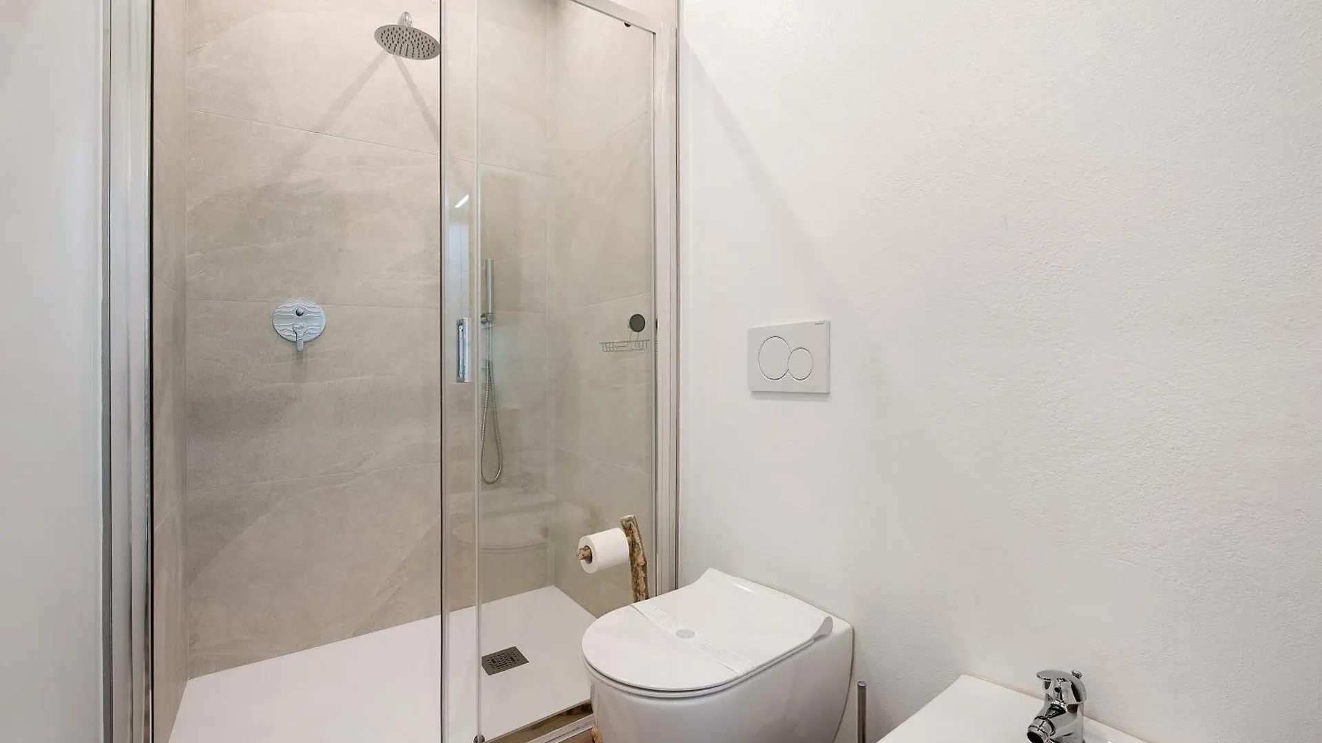Affittacamere Ke Vita Rooms Salo Soprazocco 0*,  이탈리아