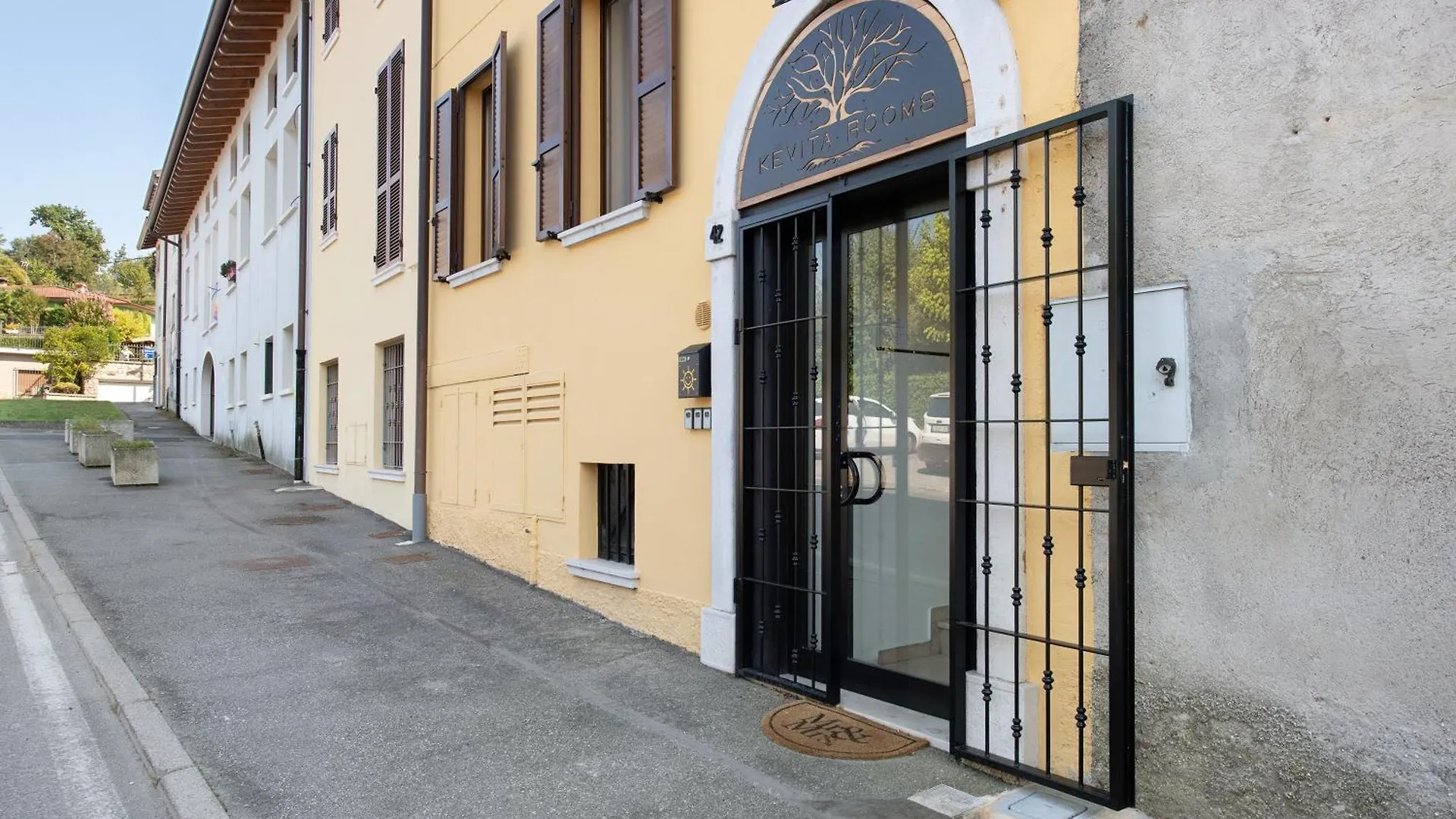 Affittacamere Ke Vita Rooms Salo Soprazocco