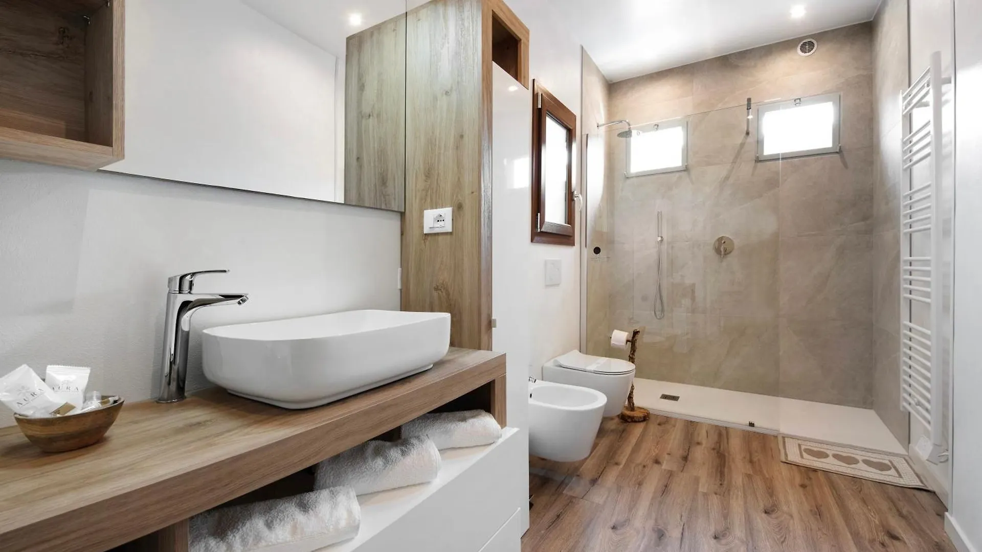 Affittacamere Ke Vita Rooms Salo Soprazocco 0*,